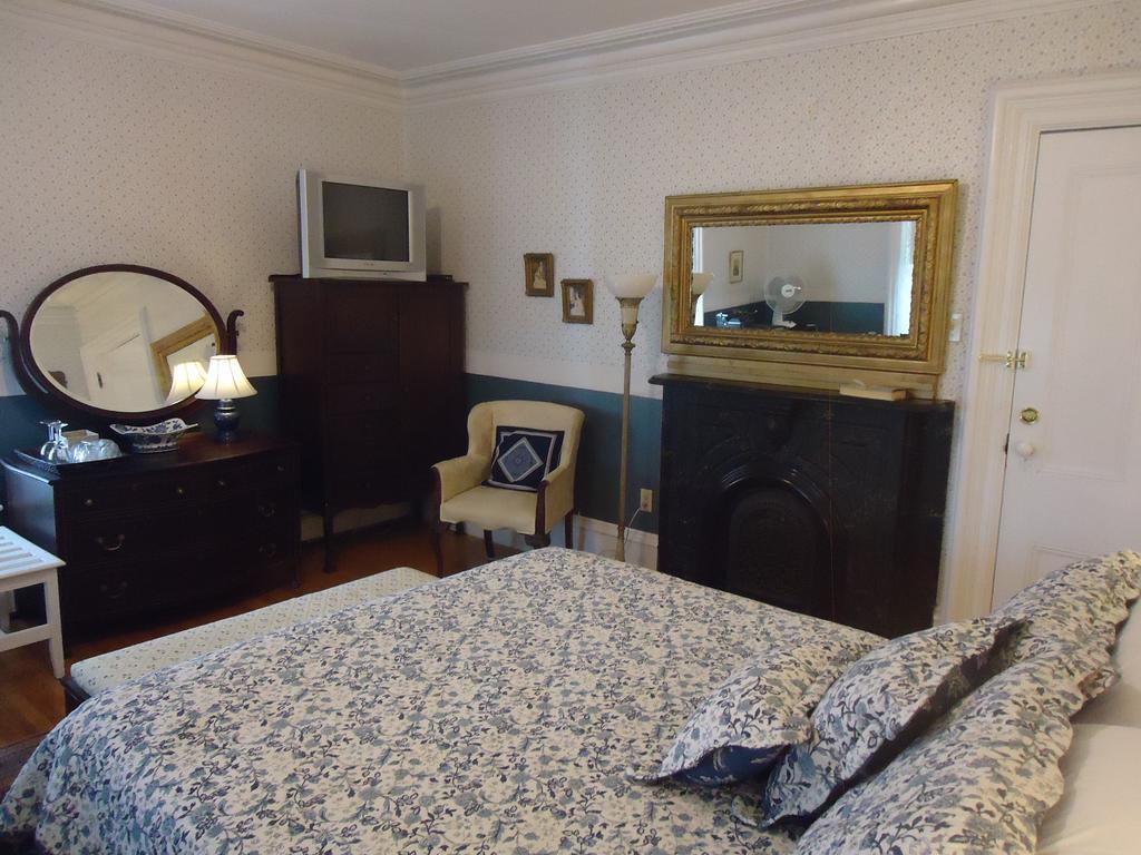 Governor'S Mansion Inn Miramichi Pokoj fotografie