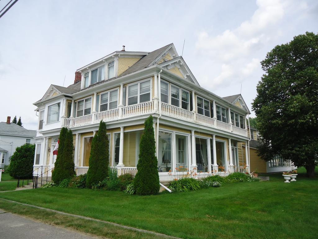 Governor'S Mansion Inn Miramichi Exteriér fotografie