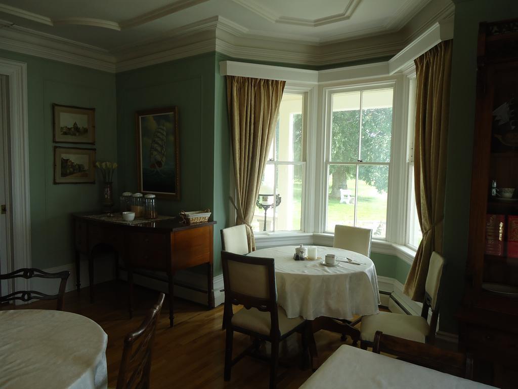 Governor'S Mansion Inn Miramichi Exteriér fotografie